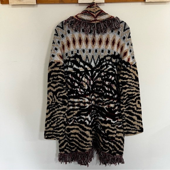 By Anthropologie Paloma Fringed Animal Print Cardigan Sweater - Picture 11 of 16